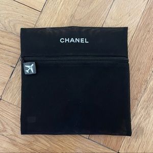 chanel cosmetic bag